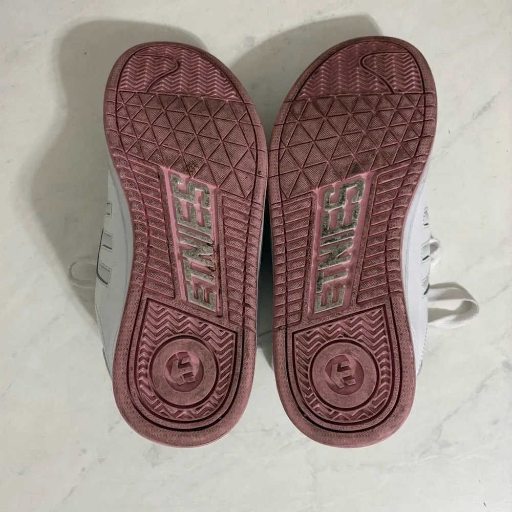 Etnies Y2K Women’s 9.5 Callicut White Pink Leather Lace Up Sneakers Skate Punk
